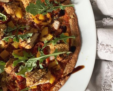 VEGAN TORTILLA PIZZA

How have I waited so long to try this until now This was h…