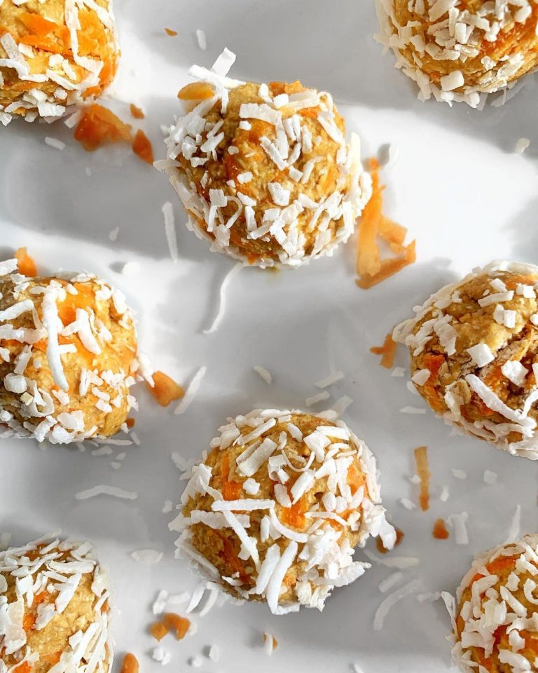 CARROT CAKE ENERGY BALLS

NEW MONTH, NEW YUMMY ENERGY BALL! I am going through a…