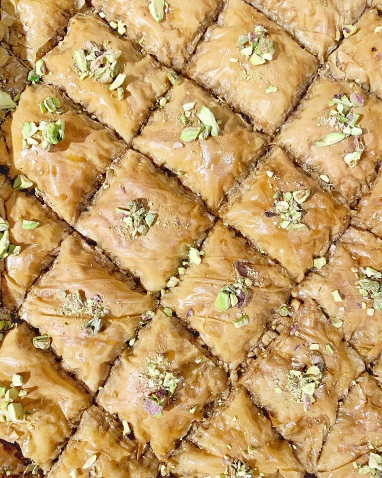 Made some DELICIOUS vegan baklava and I haven’t stopped eating it since This hon…