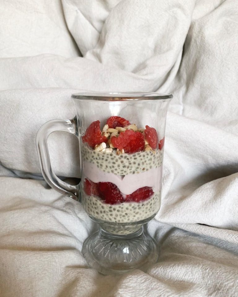 PROTEIN BERRY CHIA PUDDING

I’ve never really been a huge fan of chia pudding, a…