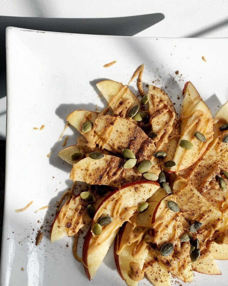 The ultimate mid-day snack and pick me up! APPLE NACHOS  These are perfect for…