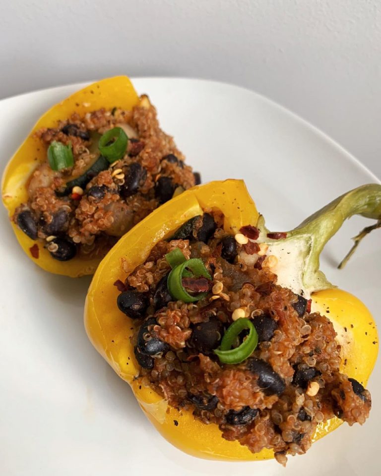 VEGAN STUFFED PEPPERS

Shared these to my story yesterday and wanted to give the…