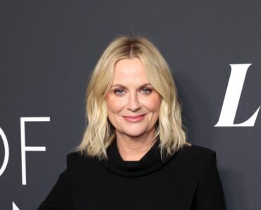 Amy Poehler Criticizes Oscars for Neglecting Comedy Films