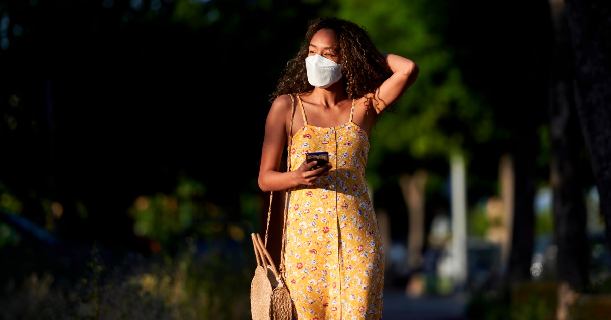 A New, Highly Mutated COVID Variant Called 'Cicada' Is Spreading in the US. Know These Symptoms