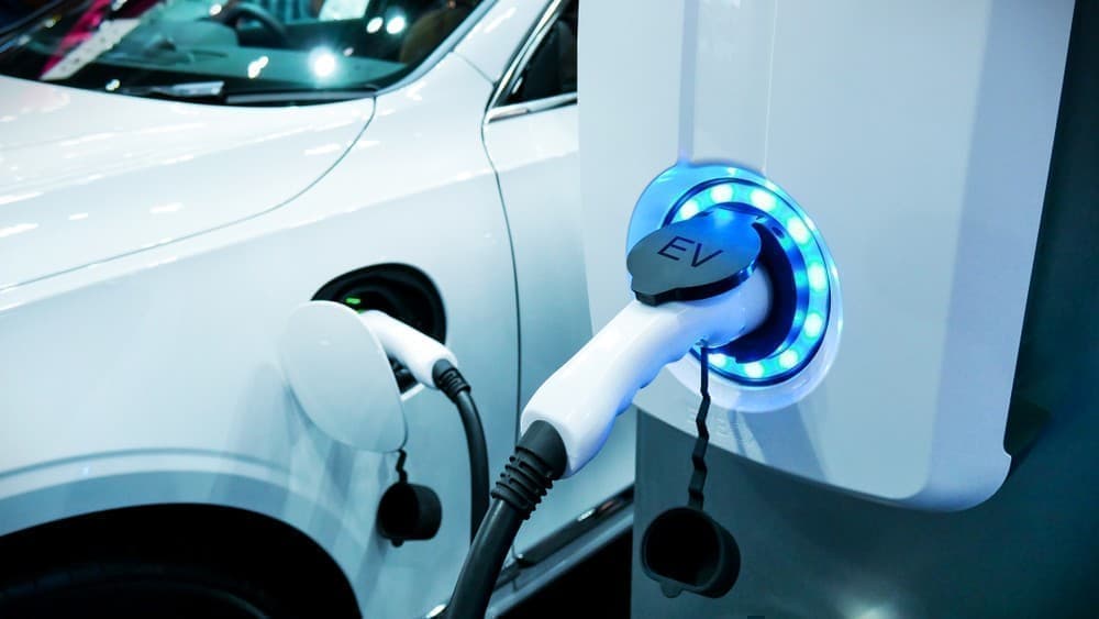 China Pushes Electric Vehicles Toward the Five-Minute Charge Era | OilPrice.com