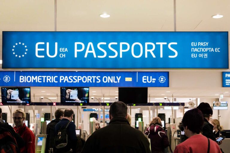 New Biometric Borders in Europe Create Delays, But a Mobile App Offers Hope for Faster Entry
